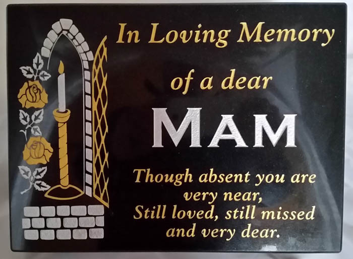 Medium Horizontal Personalised Plaque - 9102