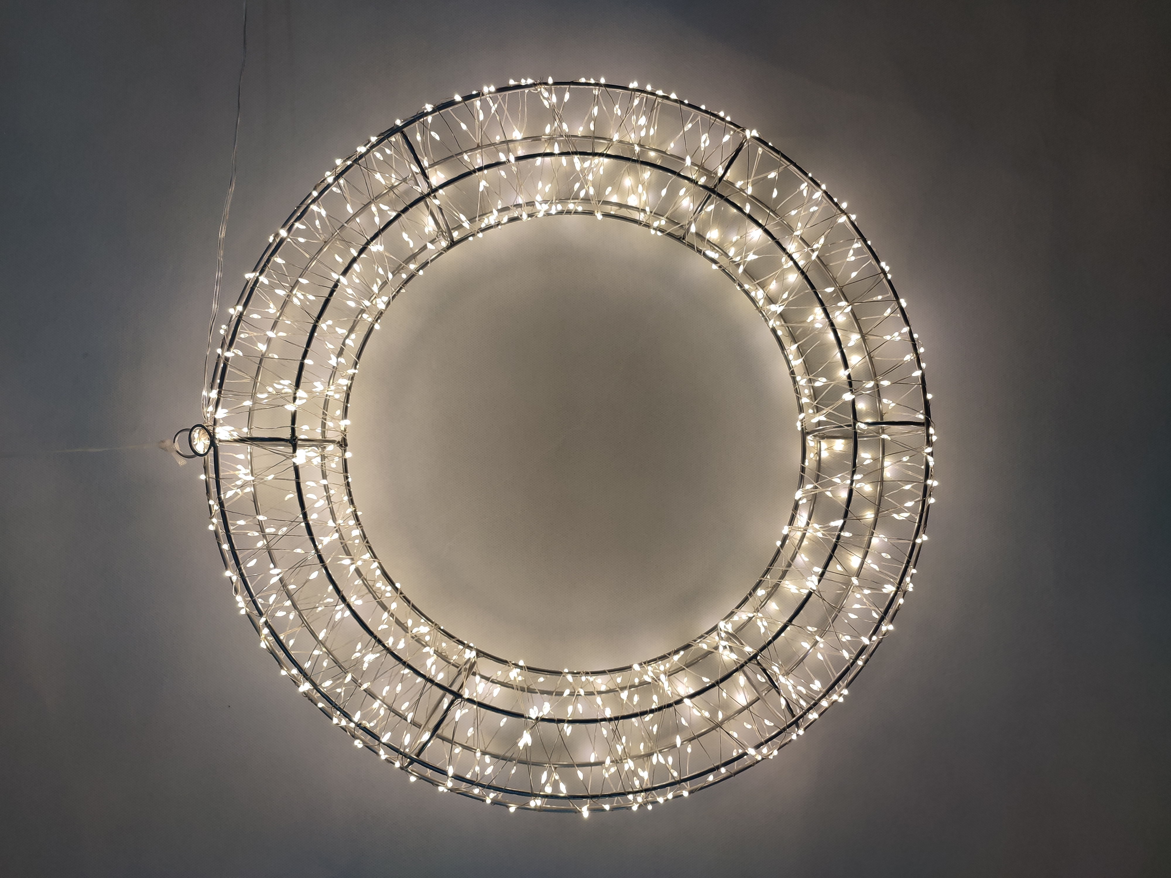 CH1187 50cm Silver Wreath 4/Ctn