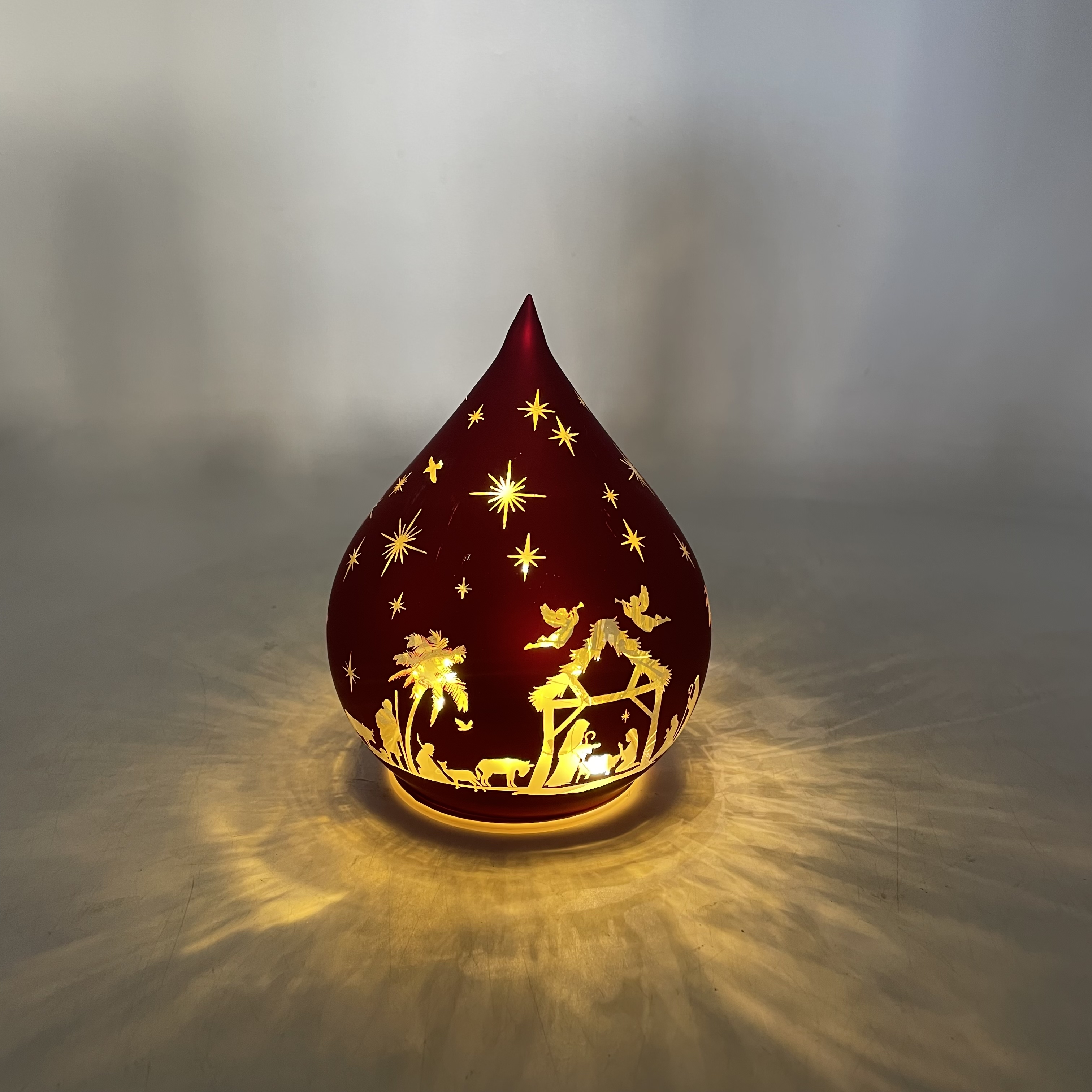 CH853 Rotating Tear Drop Matt Red 24/Ctn